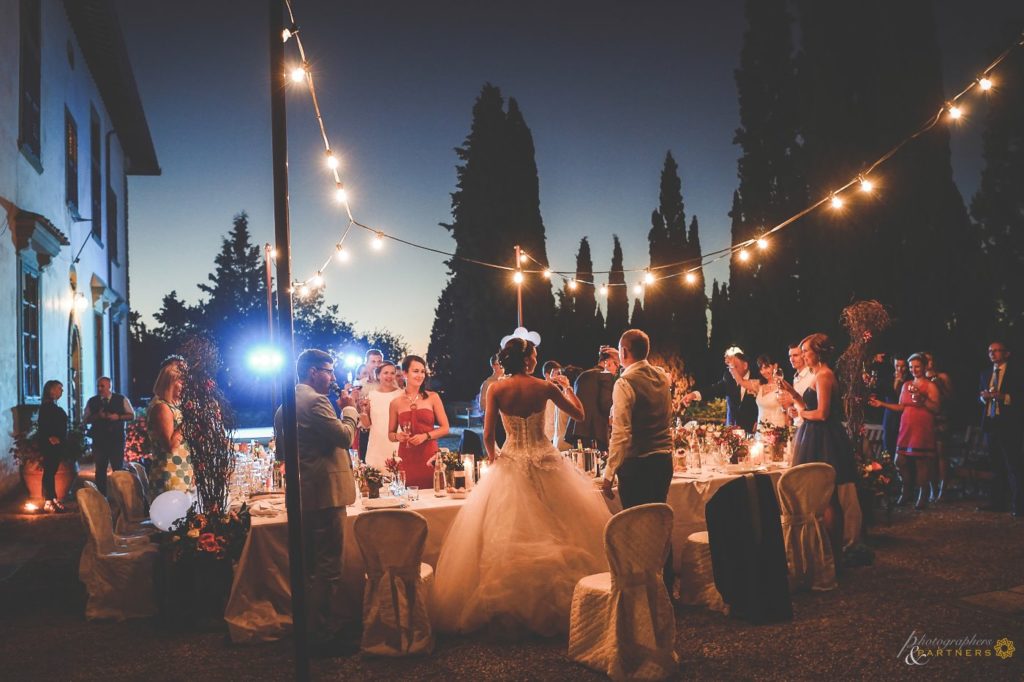 outdoor wedding receptions