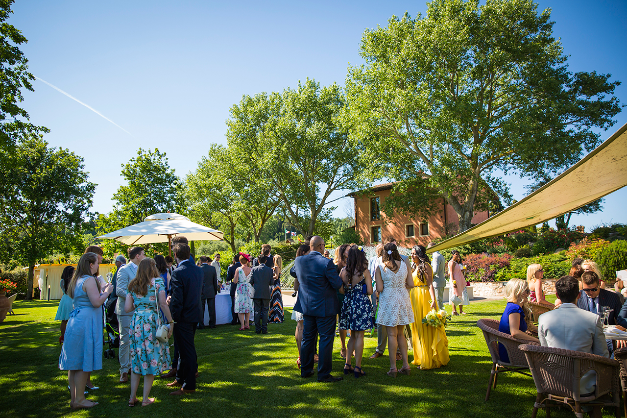 garden wedding Tuscany