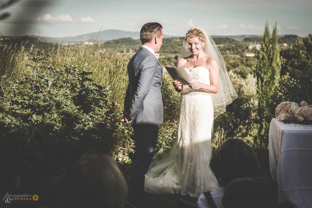 Carine & Frederic wedding in the Tuscan hills