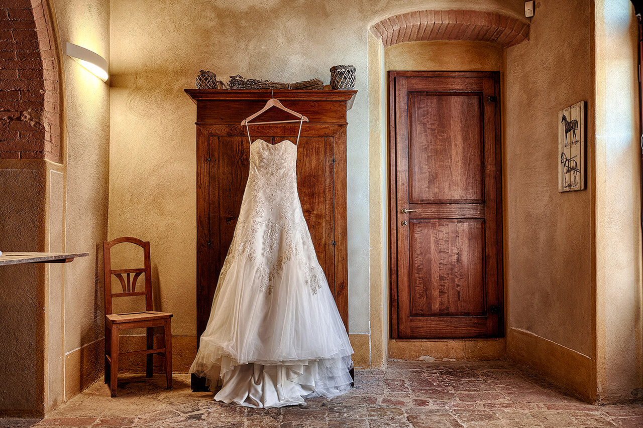 wedding dresses tuscany wedding