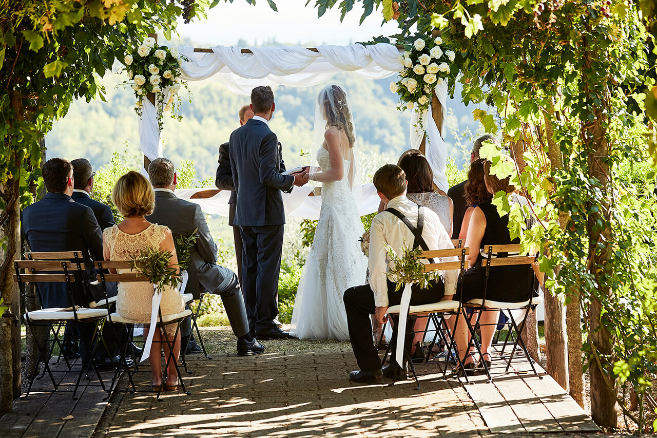 wedding overlooking tuscan hills