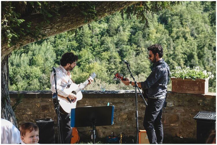 fun guitar duo wedding