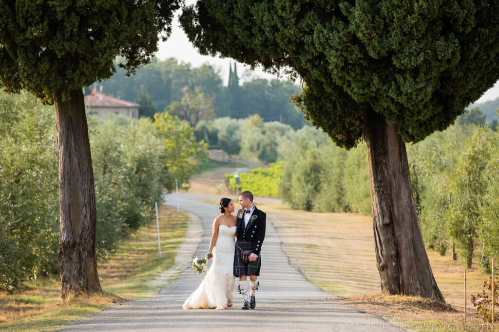 romantic wedding in Tuscany