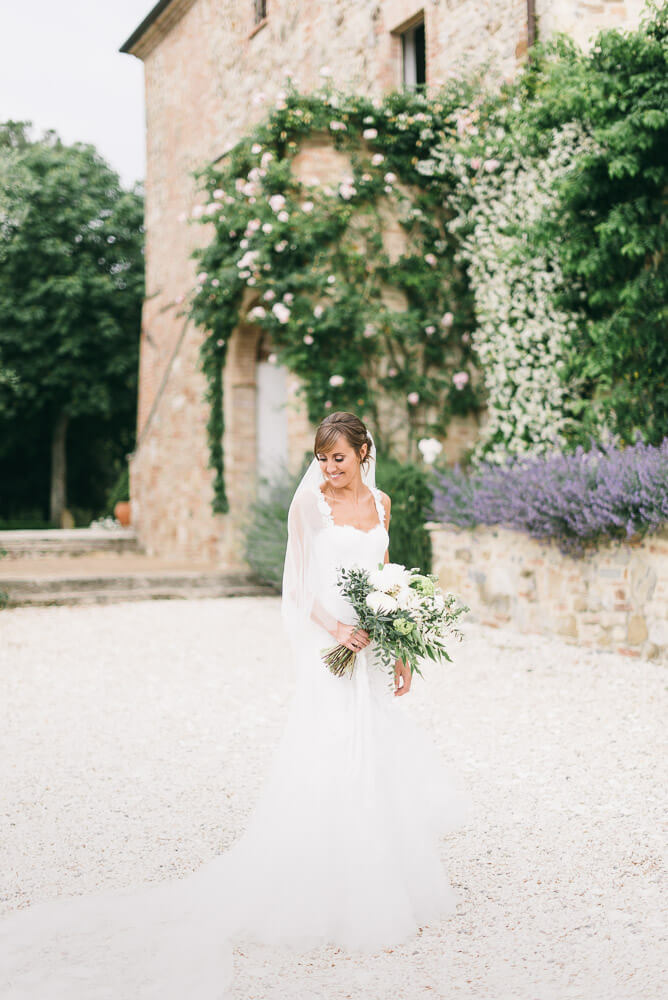 beautiful bride tuscan wedding