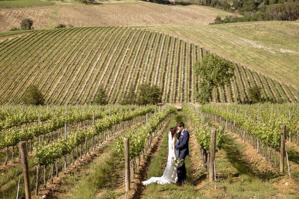 romantic wedding overlooking wines