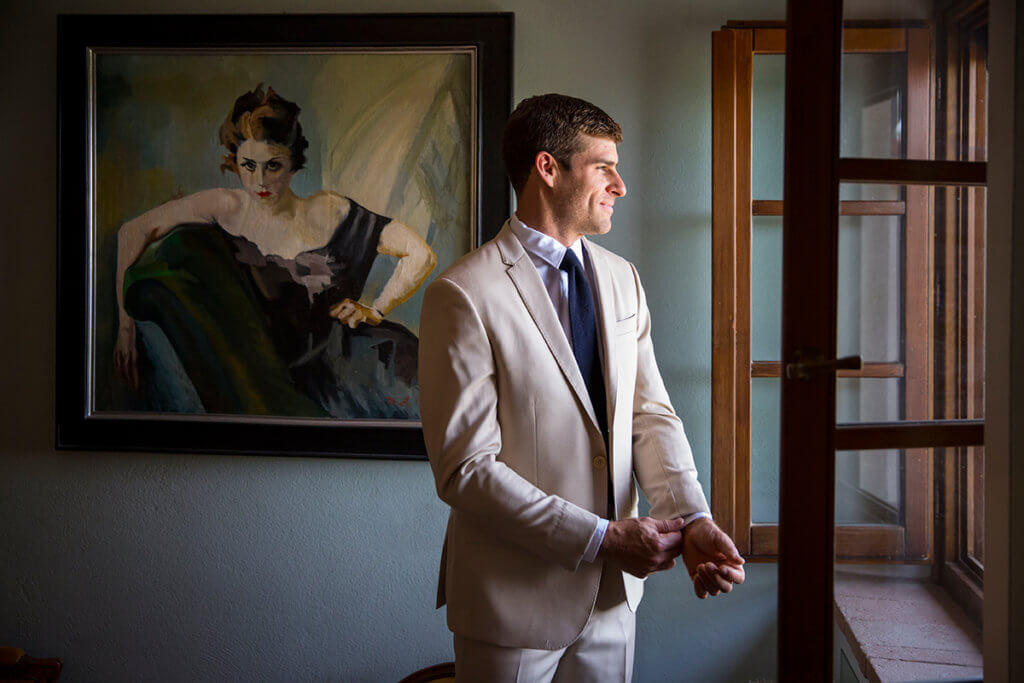 The groom is ready for the ceremony