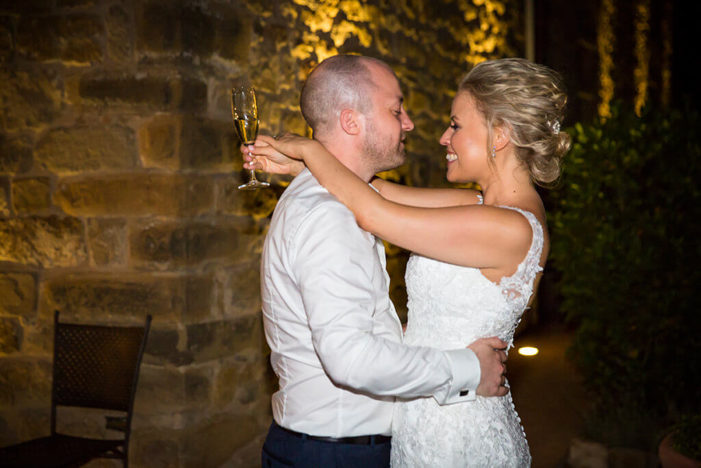 Helen & John have a romantic first dance