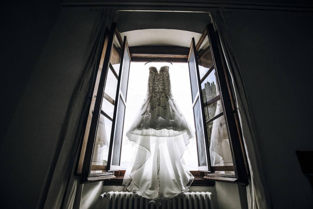 The bride's dress