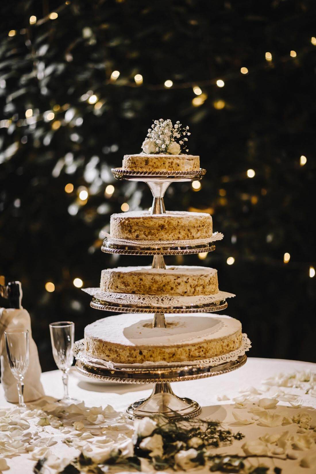 The beautiful wedding cake