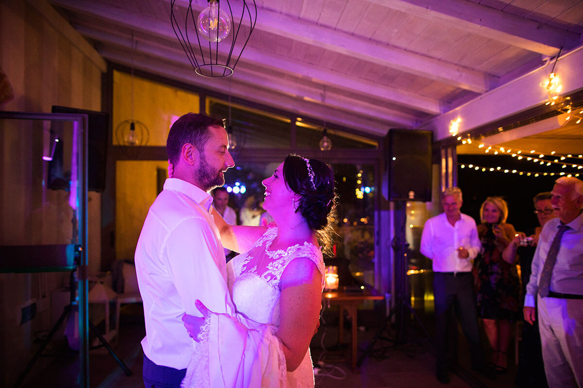 Anya & James have a romantic first dance