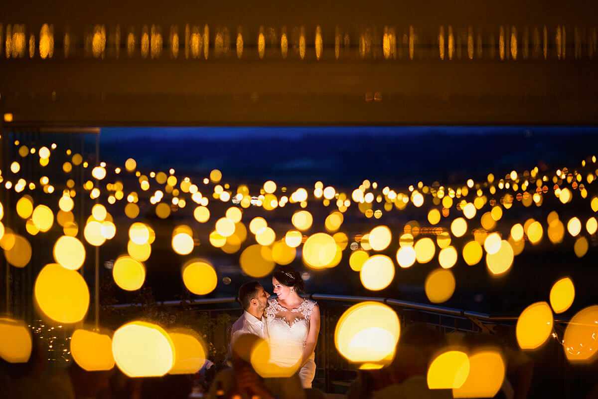 Anya & James romantic wedding near San Gimignano