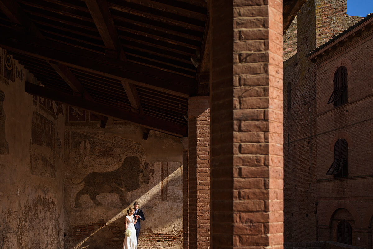 civil ceremony in Tuscany