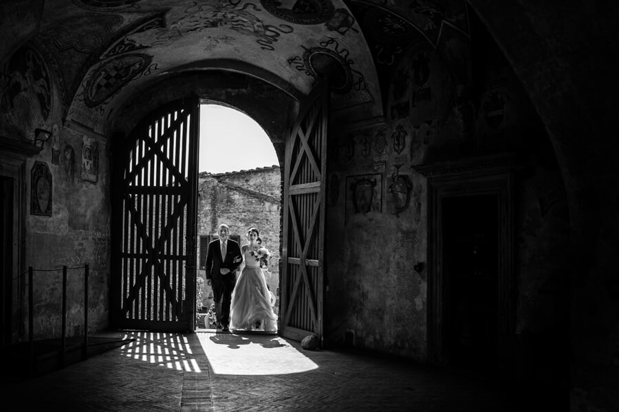 ceremony in the courtyard at Certaldo 