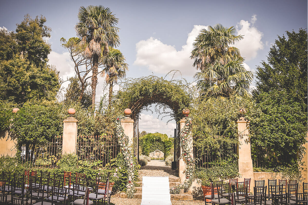 Getting married in Tuscany