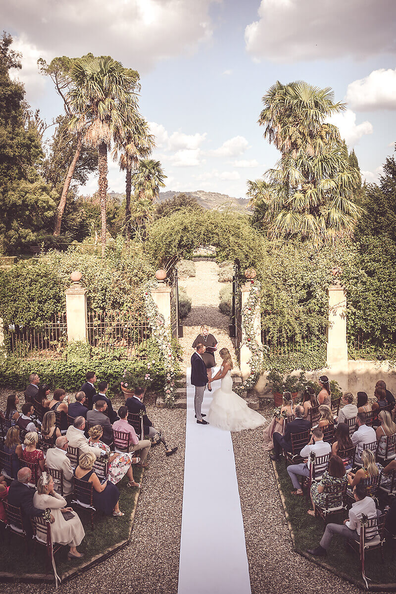 Destination wedding italy