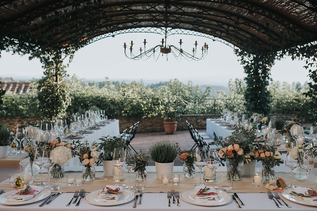 Exclusive location for wedding in tuscany