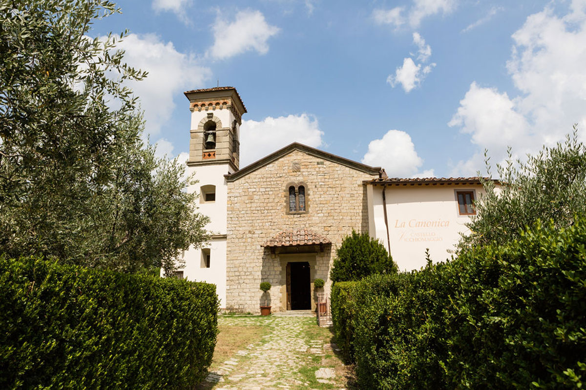 Civil wedding in Castello Vicchiomaggio