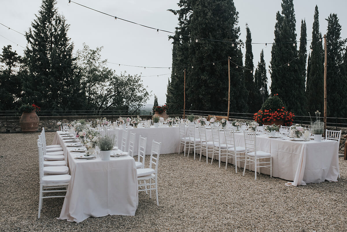  wedding reception in a Castle in Italy