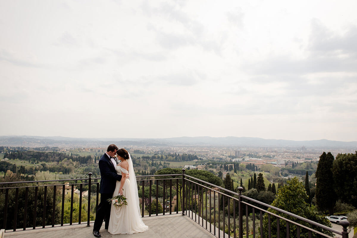 intimate ceremony in the gardens of Villa Le Fontanelle