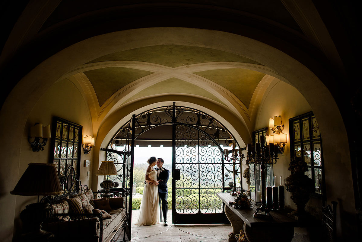 intimate wedding in the gardens of Villa Le Fontanelle