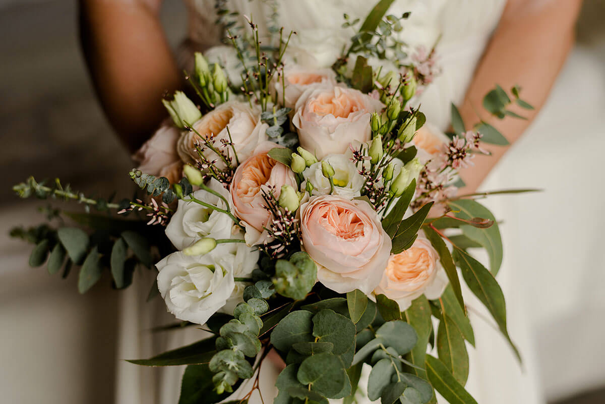 Eloping in Tuscany