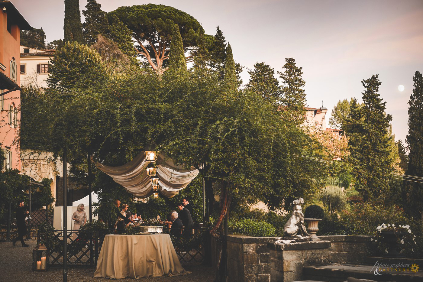 Wedding in the Florence hills