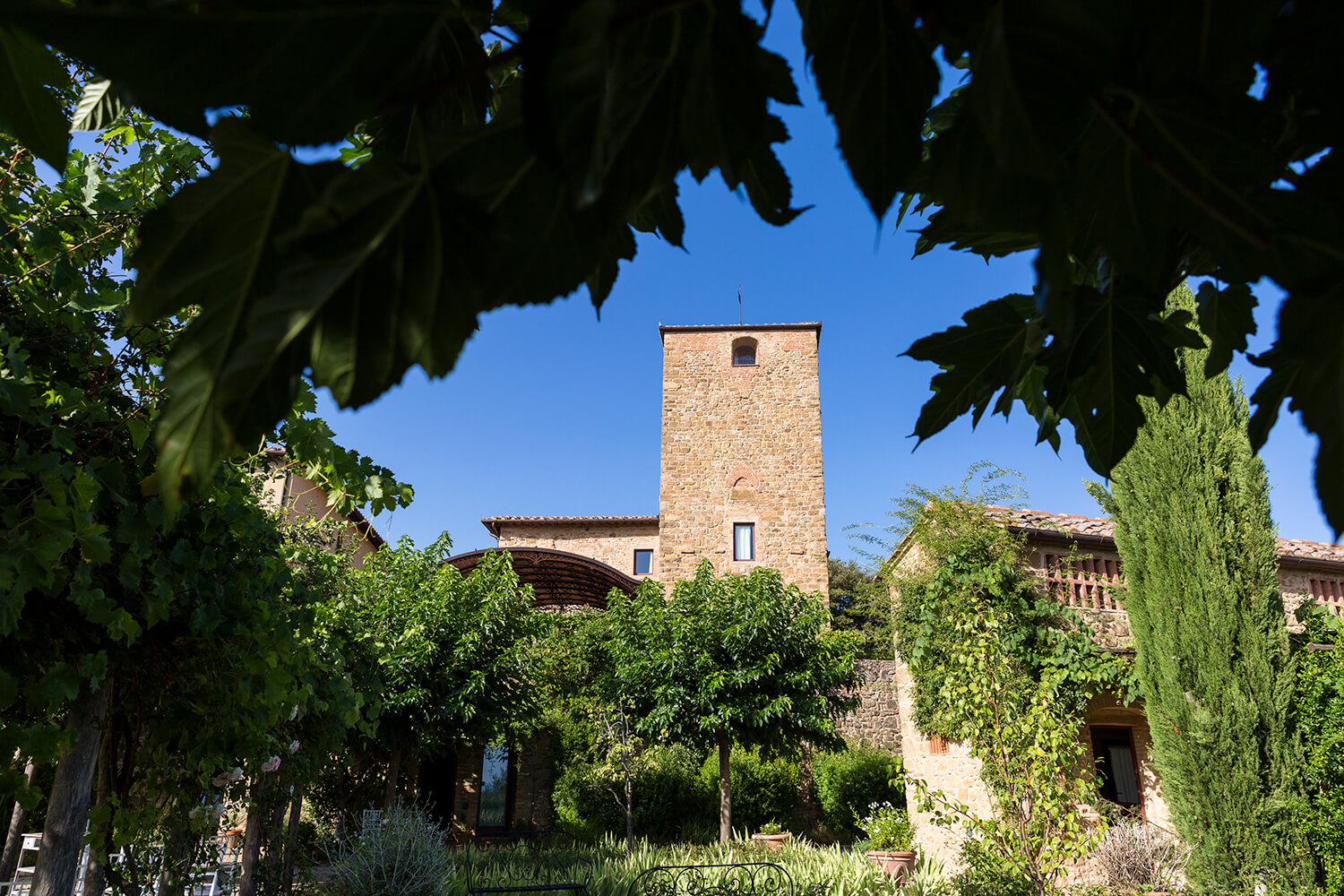 wedding overlooking San Gimignano