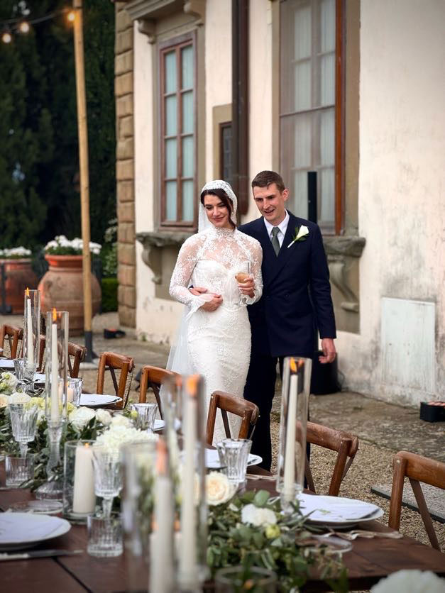 Lucy & Leigh wedding historical castle Chianti 21