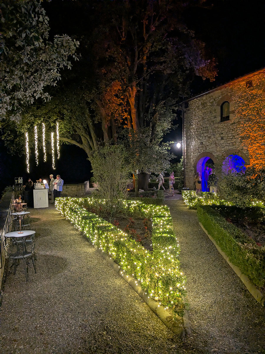 Lucy & Leigh wedding historical castle Chianti 27